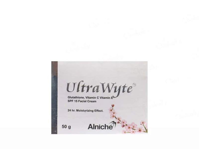 UltraWyte Facial Cream SPF 15 - Image 2